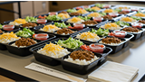 お昼ご飯！「タコライス弁当」をいただきます